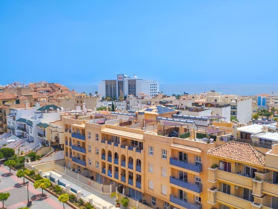 Appartement Penthouse With Jacuzzi And Spectacular Sea Views à Nerja Extérieur photo